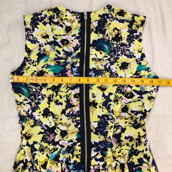 H&M Fitted Yellow Navy Floral Circle Swing Dress - Picture 10 of 14